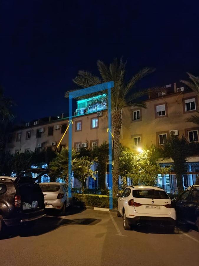 A Marrakech Dans La Touristique Al Qaria Assiyahia Сasa de vacaciones *